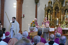 Pontifikalrequiem und Beisetzung von Weihbischof em. Johannes Kapp (Foto: Karl-Franz Thiede)